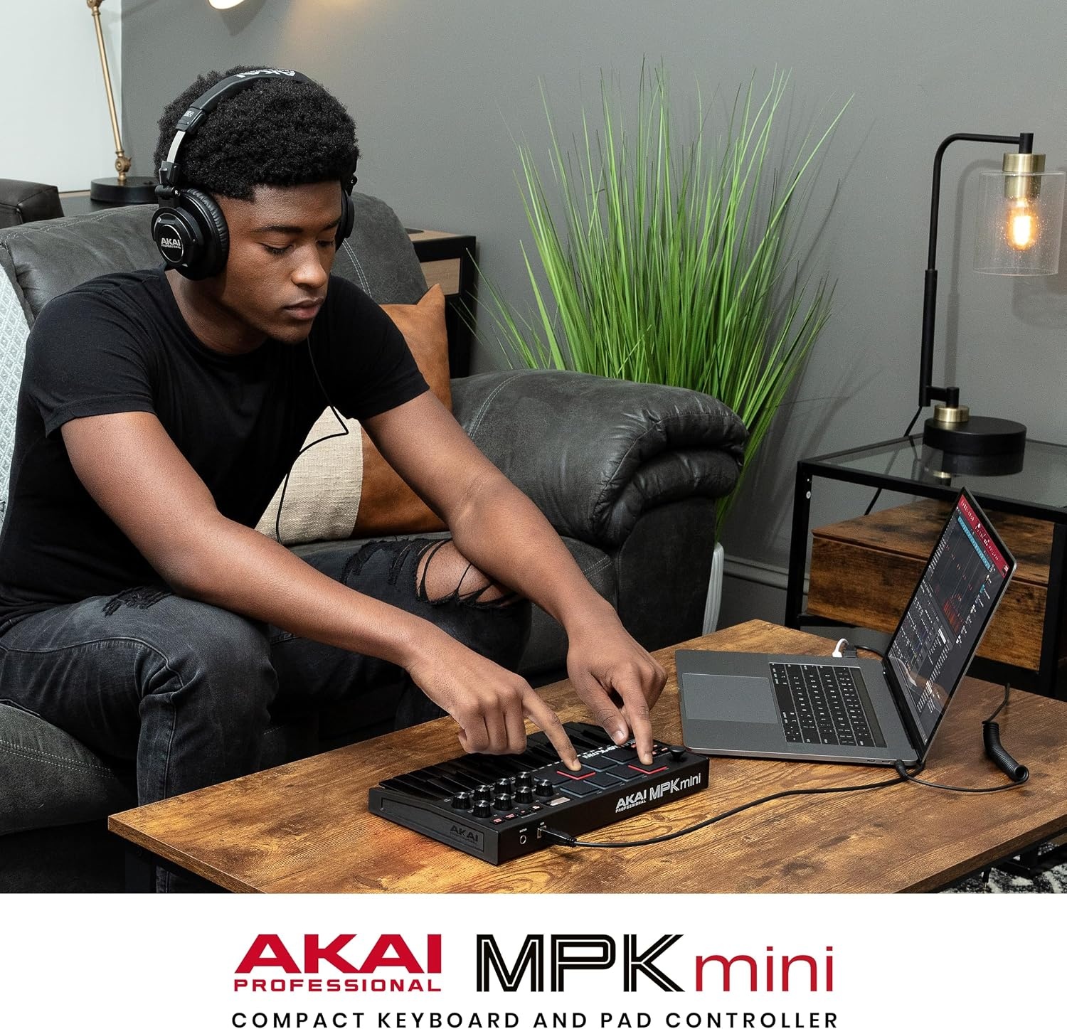 image:imageAkai Professional MPK Mini MK3 25Key USB MIDI Keyboard Controller VelocitySensitive Mini Keys 8 MPC Pads 8 Knobs Software Suite Included for Beat Makers Music Producers and Home StudiosBlack