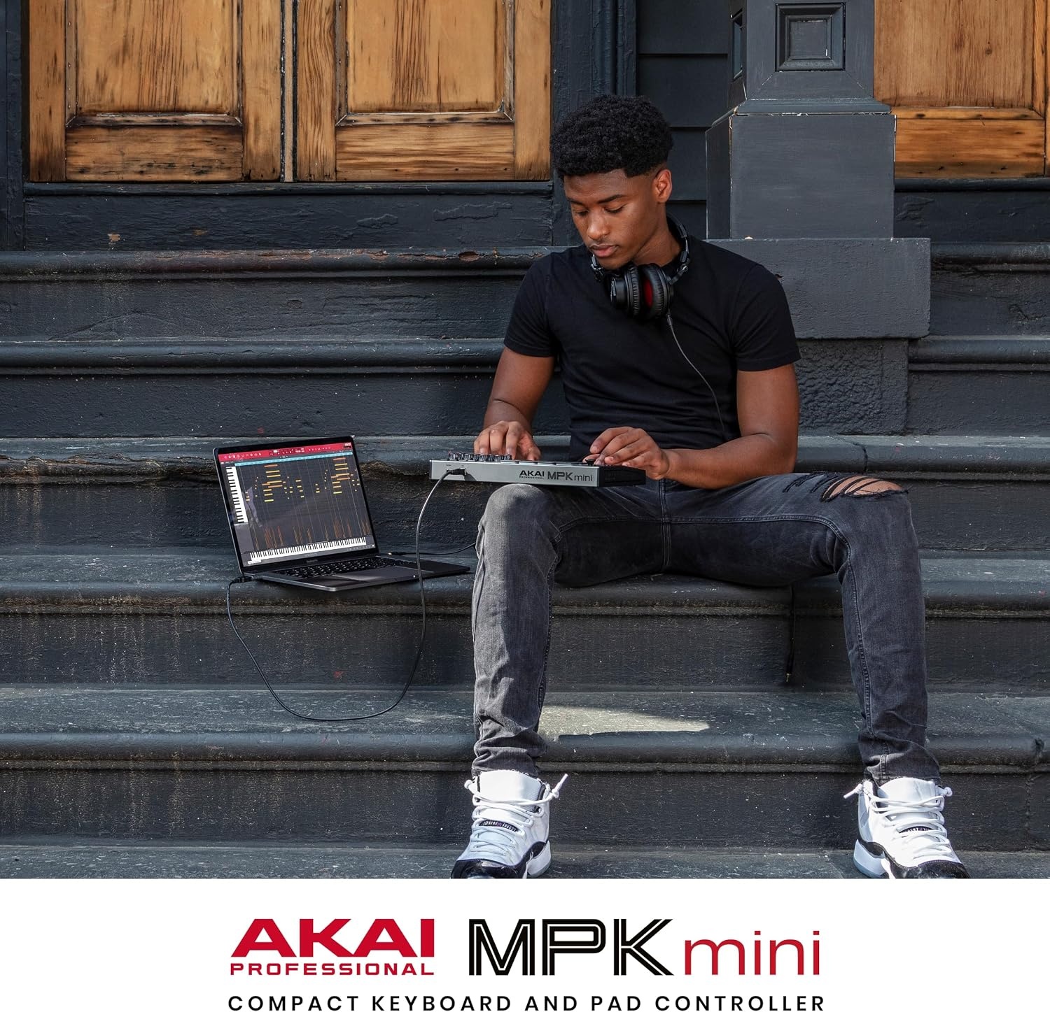 image:imageAkai Professional MPK Mini MK3 25Key USB MIDI Keyboard Controller VelocitySensitive Mini Keys 8 MPC Pads 8 Knobs Software Suite Included for Beat Makers Music Producers and Home StudiosGrey